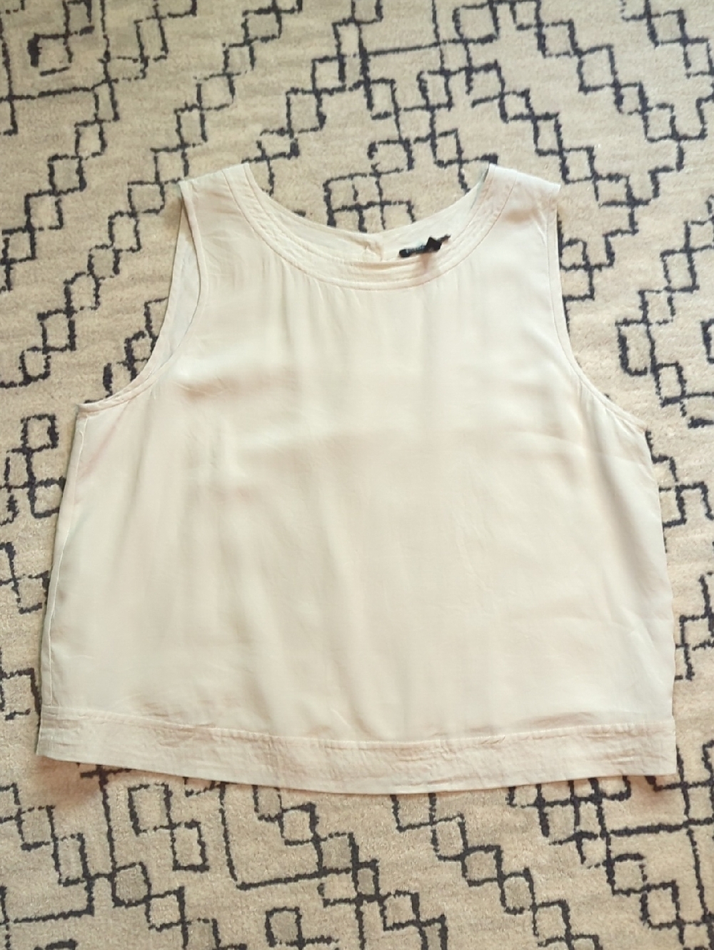 Eileen Fisher 100% Silk Shell Tank Top